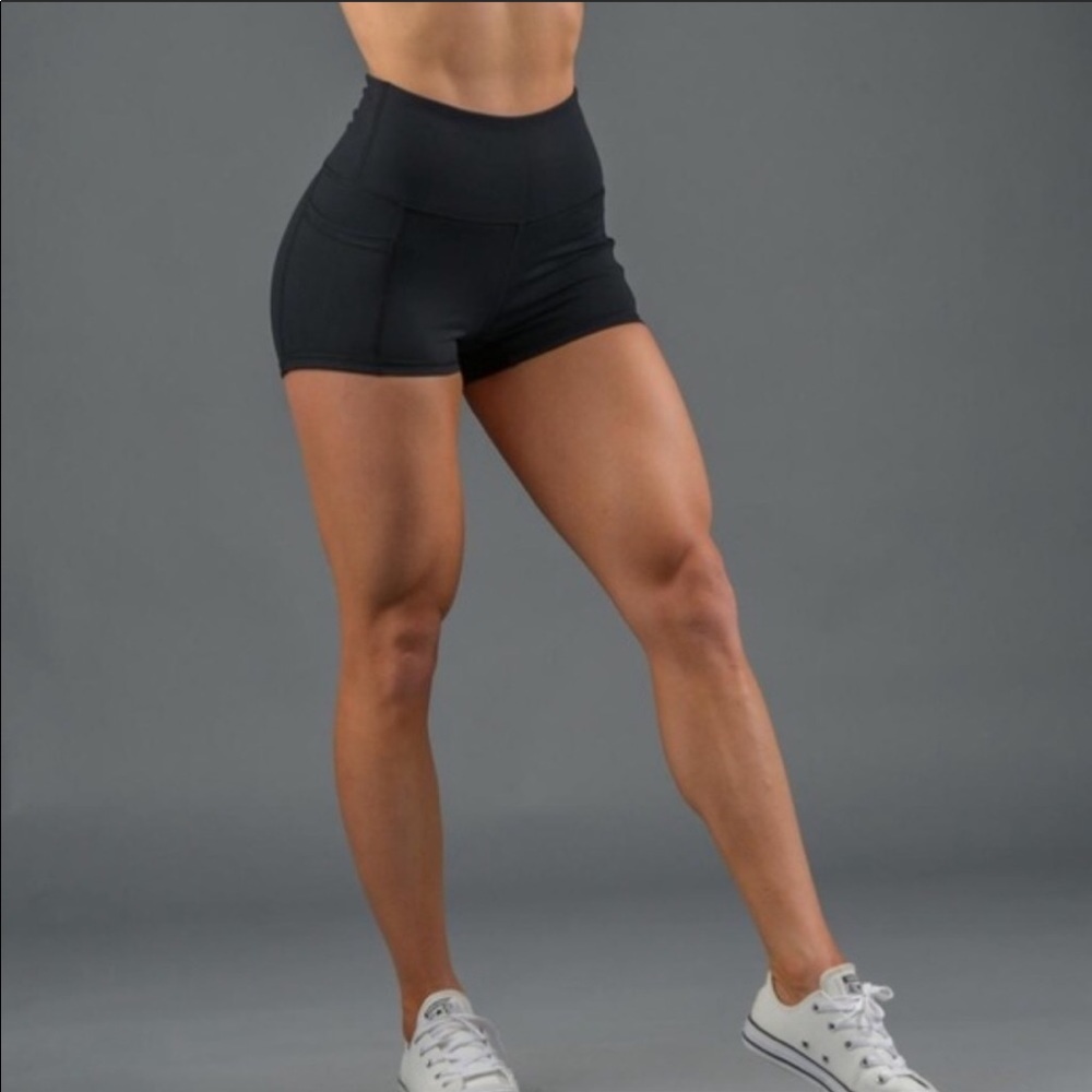 Buffbunny Melinda short